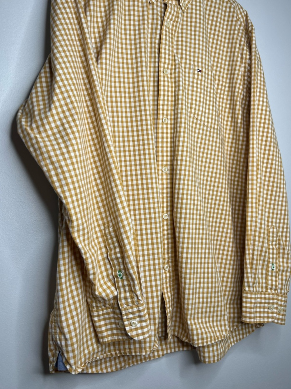 Tommy Hilfiger XL Yellow Gingham Button Down Shirt Classic Fit Cotton Preppy - Picture 2 of 10
